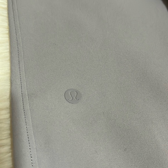 lululemon on the fly jogger size 2 - Picture 5 of 6